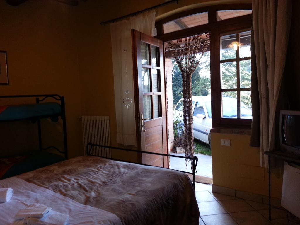 Vila Agriturismo L'Angelina Alfonsine Pokoj fotografie