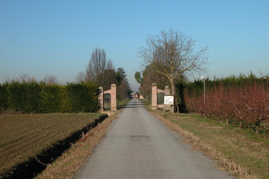 Vila Agriturismo L'Angelina Alfonsine Exteriér fotografie